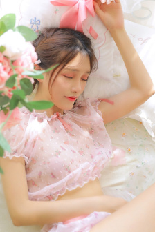 宿主任务是收集男主JY